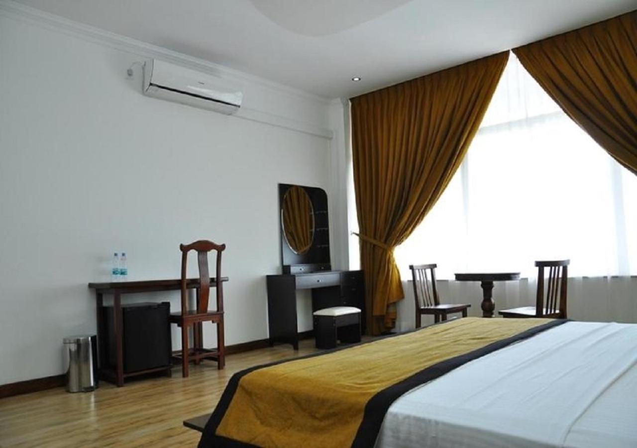 Hotel East Lagoon Batticaloa Exterior foto